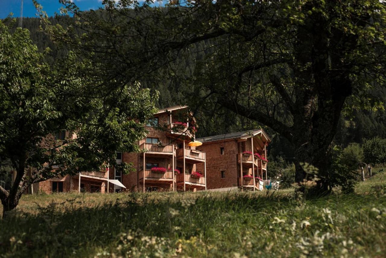 Berglandhof Hotel Ernen エクステリア 写真