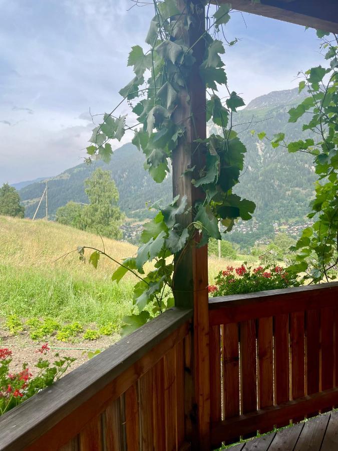 Berglandhof Hotel Ernen エクステリア 写真