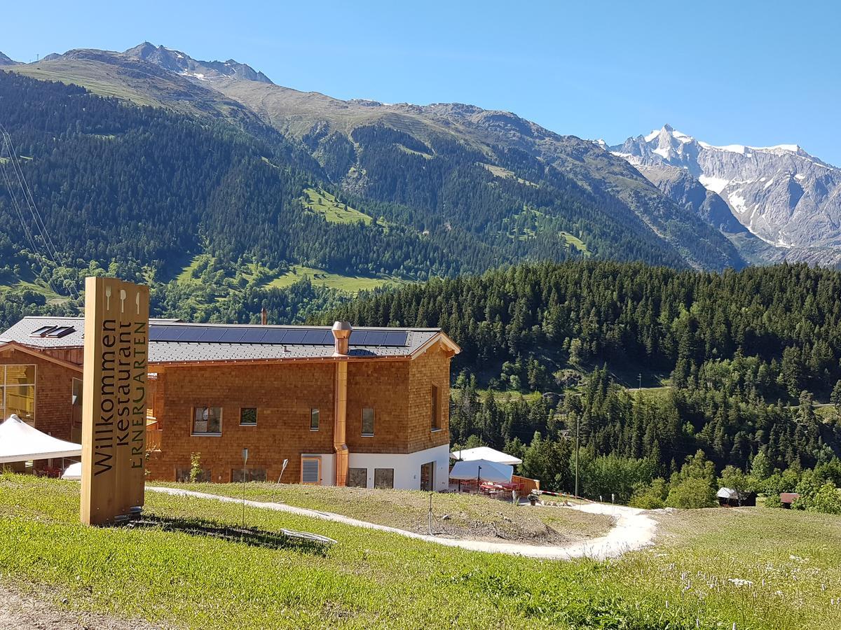 Berglandhof Hotel Ernen エクステリア 写真