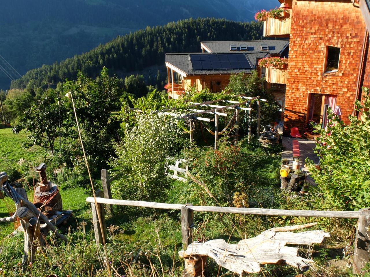 Berglandhof Hotel Ernen エクステリア 写真